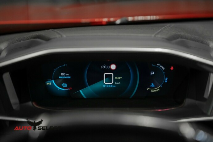 peugeot-e-2008-elektrisitet-2021-big-24