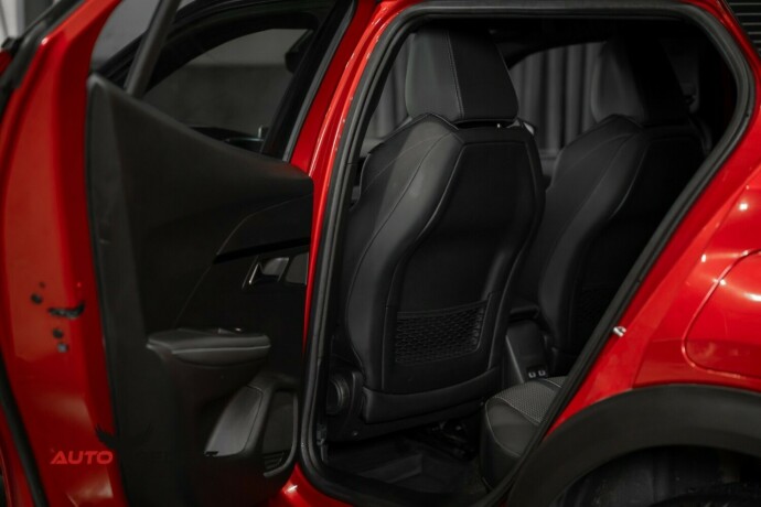 peugeot-e-2008-elektrisitet-2021-big-14