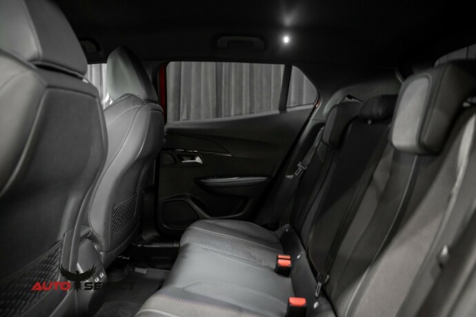 peugeot-e-2008-elektrisitet-2021-big-15
