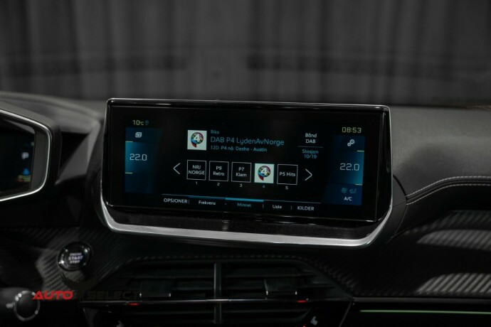 peugeot-e-2008-elektrisitet-2021-big-27