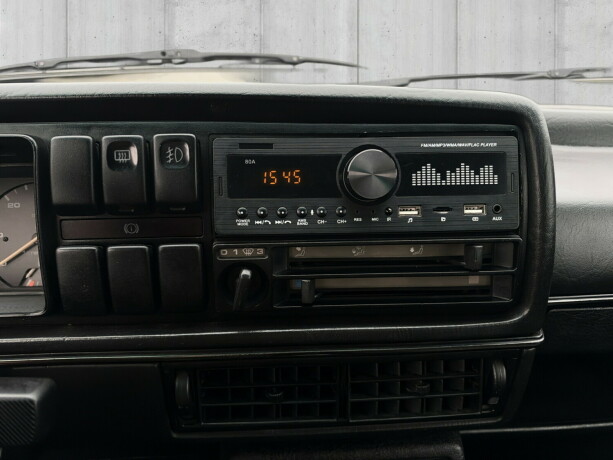 volkswagen-golf-ii-diesel-1991-big-16