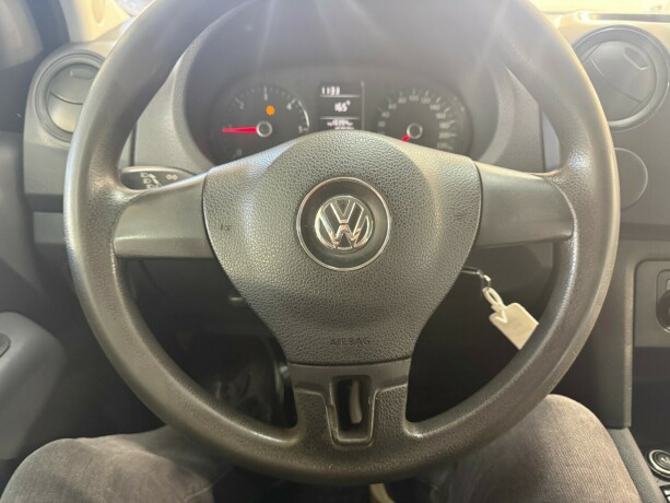 volkswagen-amarok-diesel-2011-big-10