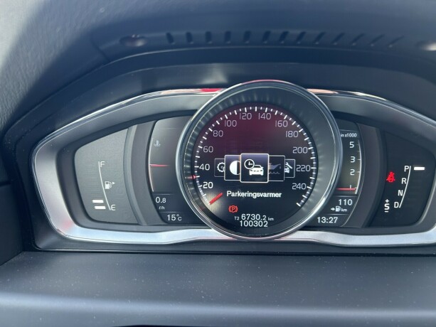 volvo-xc-70-diesel-2016-big-24
