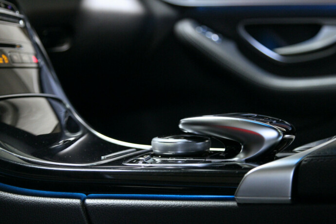 mercedes-benz-c180-bensin-2015-big-16
