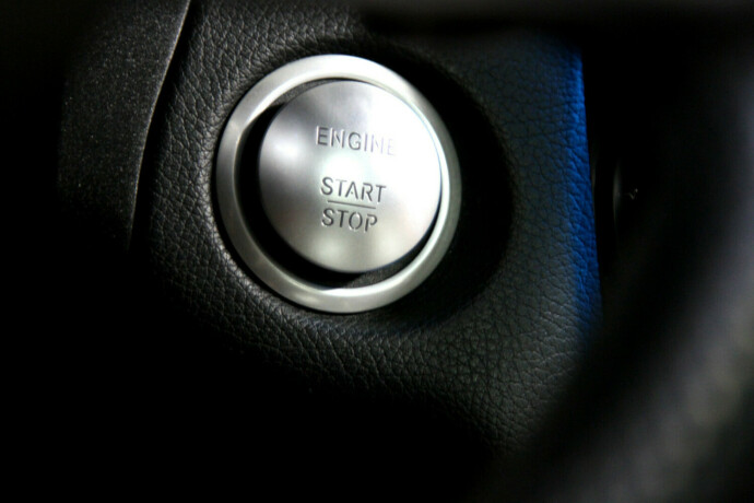 mercedes-benz-c180-bensin-2015-big-20