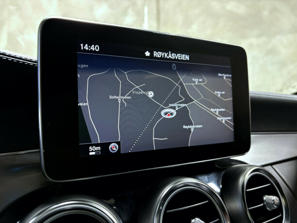 mercedes-benz-c180-bensin-2015-big-10