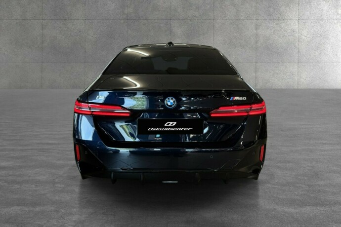 bmw-i5-m60-elektrisitet-2024-big-4