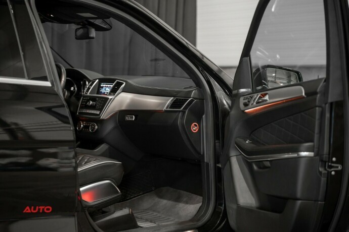 mercedes-benz-gl350-diesel-2012-big-22