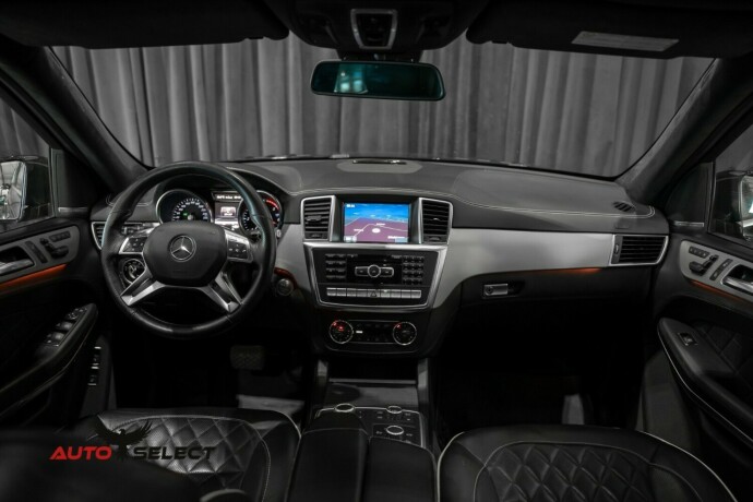 mercedes-benz-gl350-diesel-2012-big-40