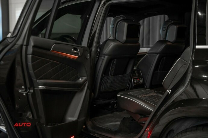 mercedes-benz-gl350-diesel-2012-big-18