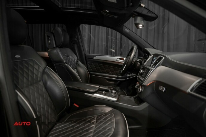 mercedes-benz-gl350-diesel-2012-big-24