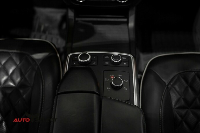 mercedes-benz-gl350-diesel-2012-big-43