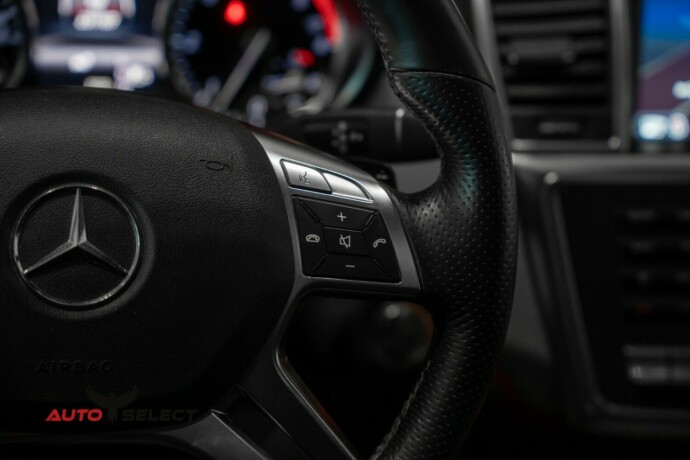 mercedes-benz-gl350-diesel-2012-big-38