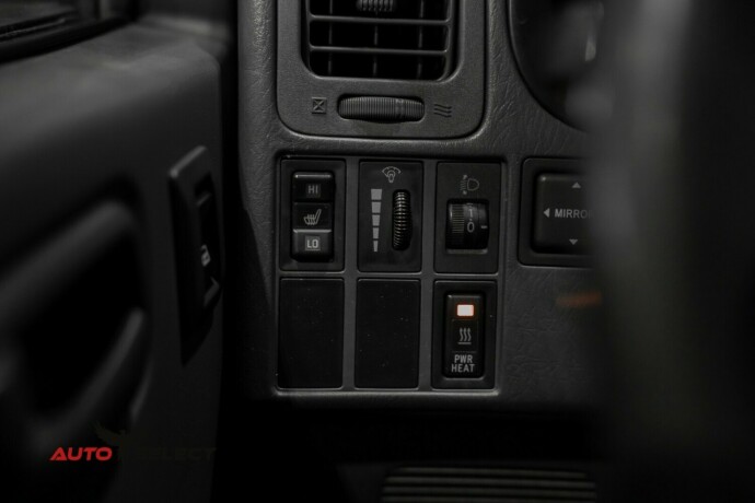 toyota-hiace-diesel-2008-big-22