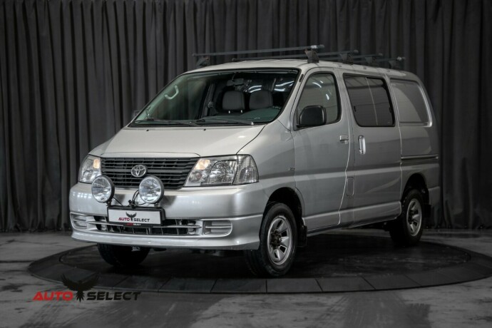 toyota-hiace-diesel-2008-big-4
