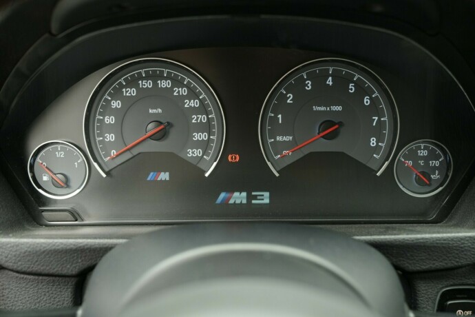 bmw-m3-bensin-2016-big-38