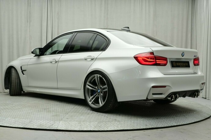 bmw-m3-bensin-2016-big-16
