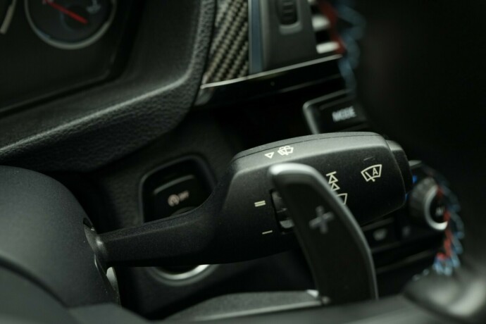 bmw-m3-bensin-2016-big-35