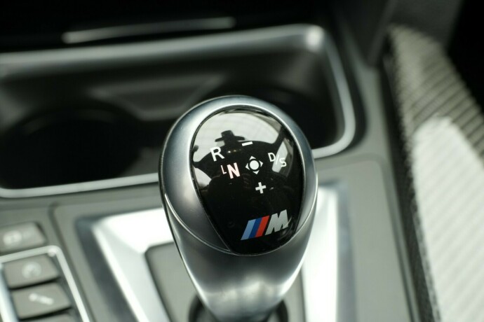 bmw-m3-bensin-2016-big-51