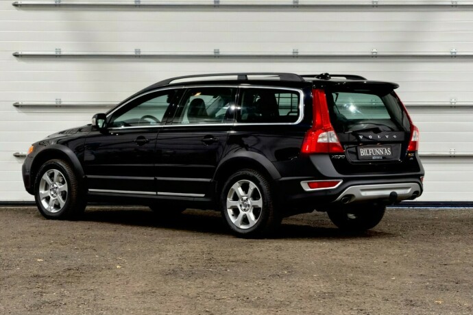 volvo-xc-70-diesel-2011-big-3
