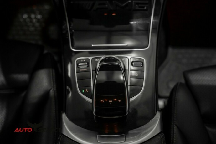 mercedes-benz-c200-bensin-2017-big-37
