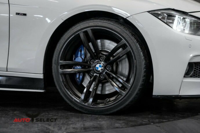 bmw-335i-bensin-2012-big-2