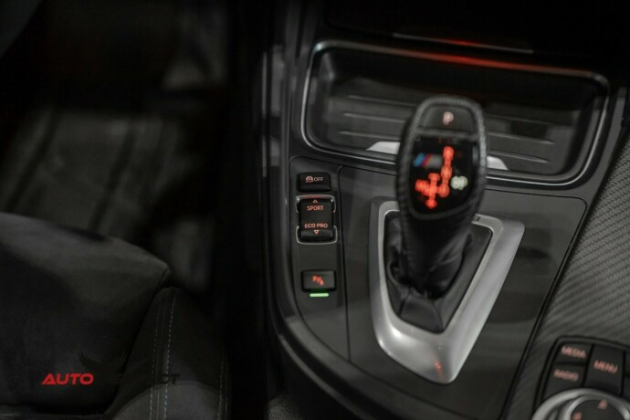 bmw-335i-bensin-2012-big-37