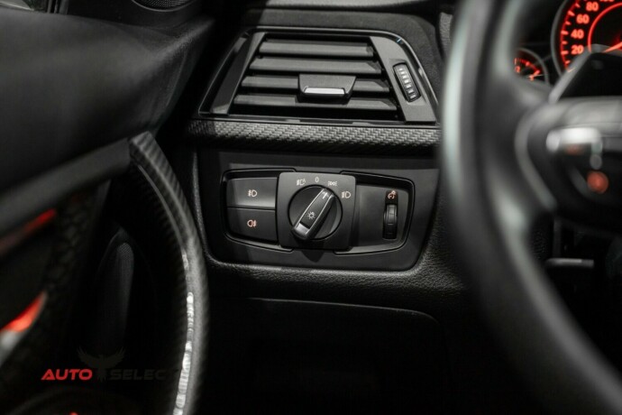 bmw-335i-bensin-2012-big-27