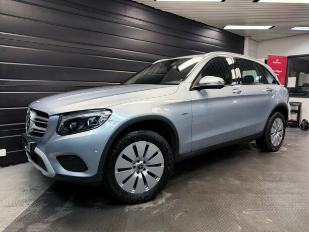 mercedes-benz-glc350-e-elektrisitetbensin-2017-big-1