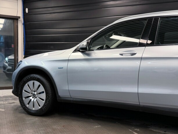 mercedes-benz-glc350-e-elektrisitetbensin-2017-big-7