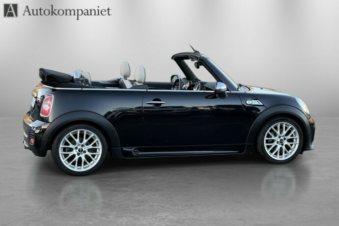 mini-cooper-s-bensin-2012-big-12