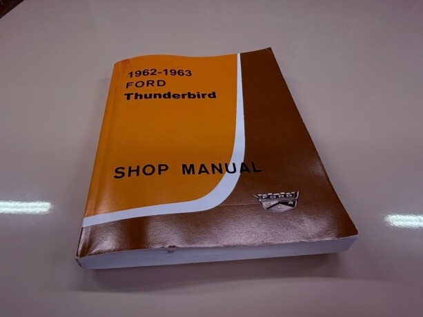ford-thunderbird-bensin-1963-big-24