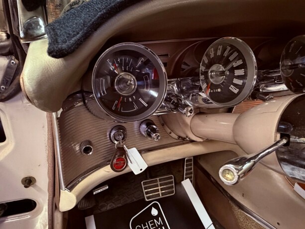 ford-thunderbird-bensin-1963-big-22