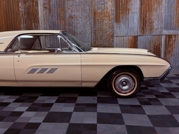 ford-thunderbird-bensin-1963-big-2