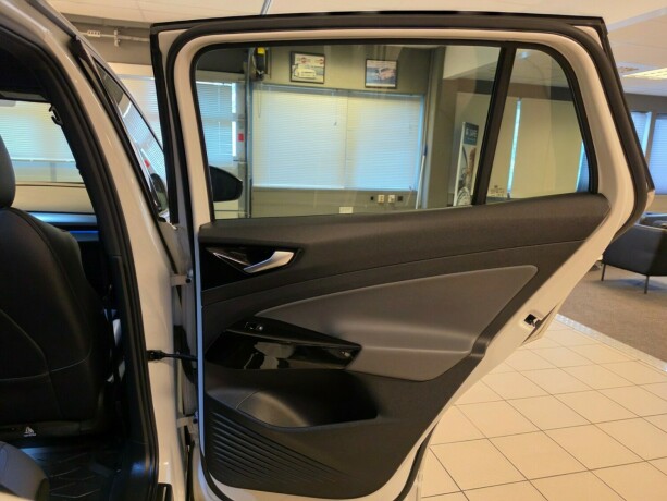 volkswagen-id4-elektrisitet-2022-big-22