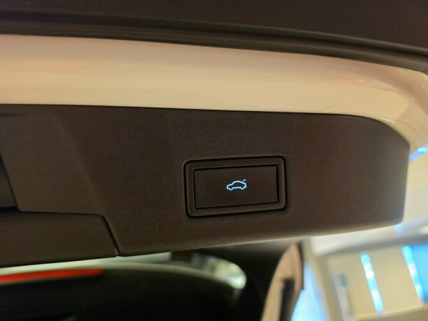 volkswagen-id4-elektrisitet-2022-big-24