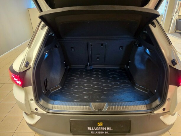 volkswagen-id4-elektrisitet-2022-big-23