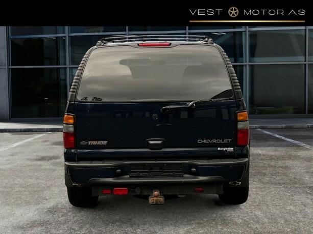 chevrolet-tahoe-bensin-2005-big-5