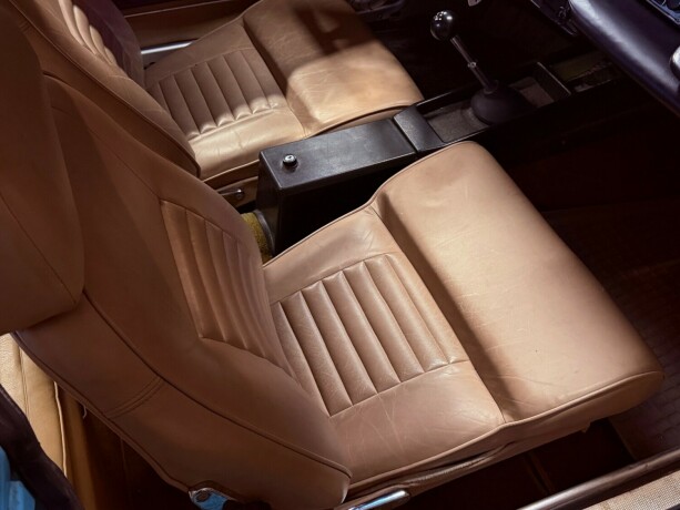 volvo-p1800-e-bensin-1970-big-25