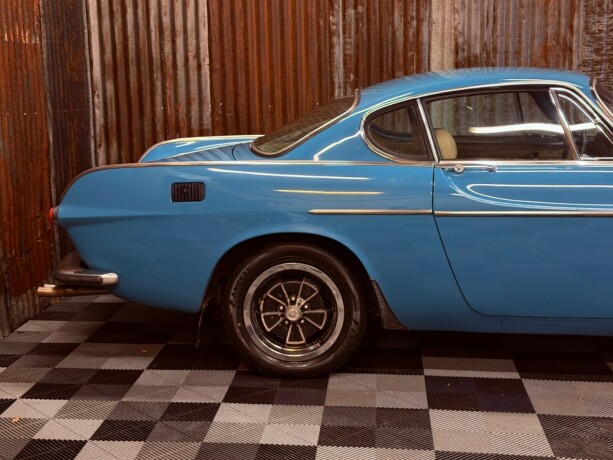 volvo-p1800-e-bensin-1970-big-3