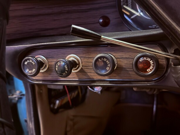 volvo-p1800-e-bensin-1970-big-21