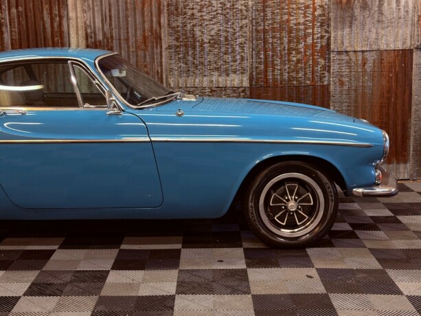 volvo-p1800-e-bensin-1970-big-2