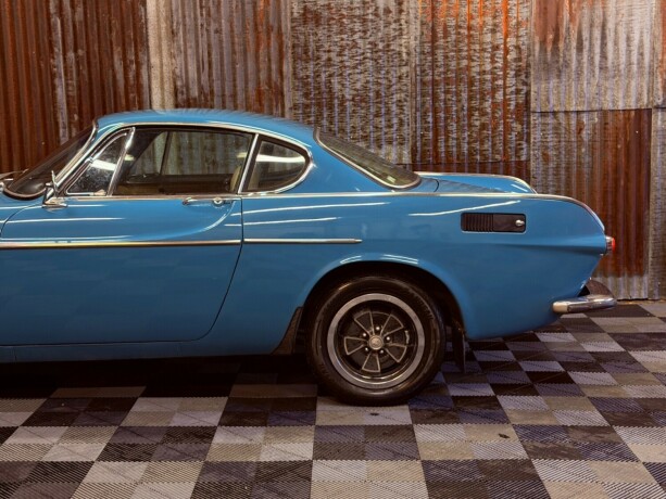 volvo-p1800-e-bensin-1970-big-9