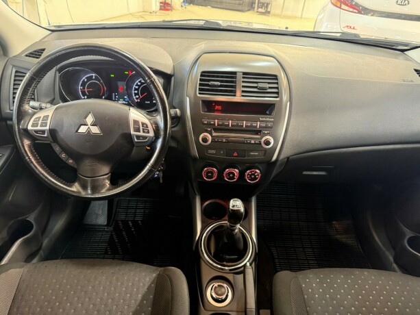 mitsubishi-asx-diesel-2012-big-20