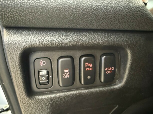 mitsubishi-asx-diesel-2012-big-24