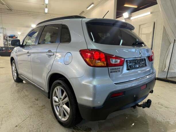 mitsubishi-asx-diesel-2012-big-5