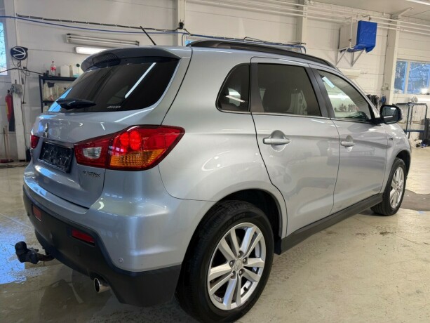 mitsubishi-asx-diesel-2012-big-3