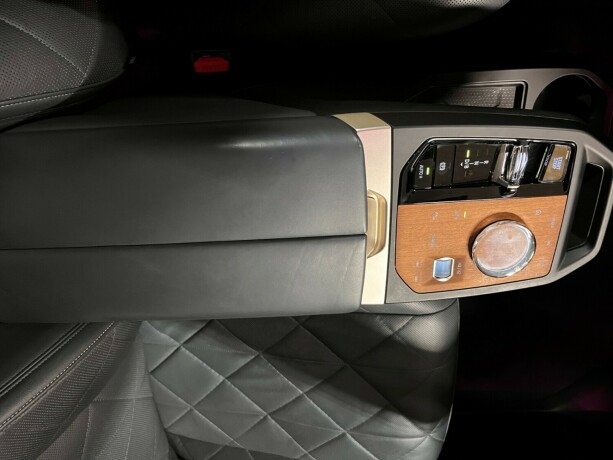 bmw-ix-elektrisitet-2023-big-47