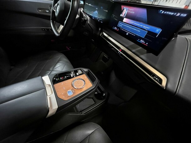 bmw-ix-elektrisitet-2023-big-23