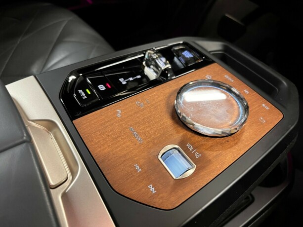 bmw-ix-elektrisitet-2023-big-24